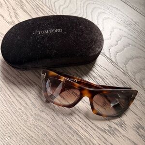 Tom Ford Kasia TF0459 Brown Tortoise Sunglasses and Case